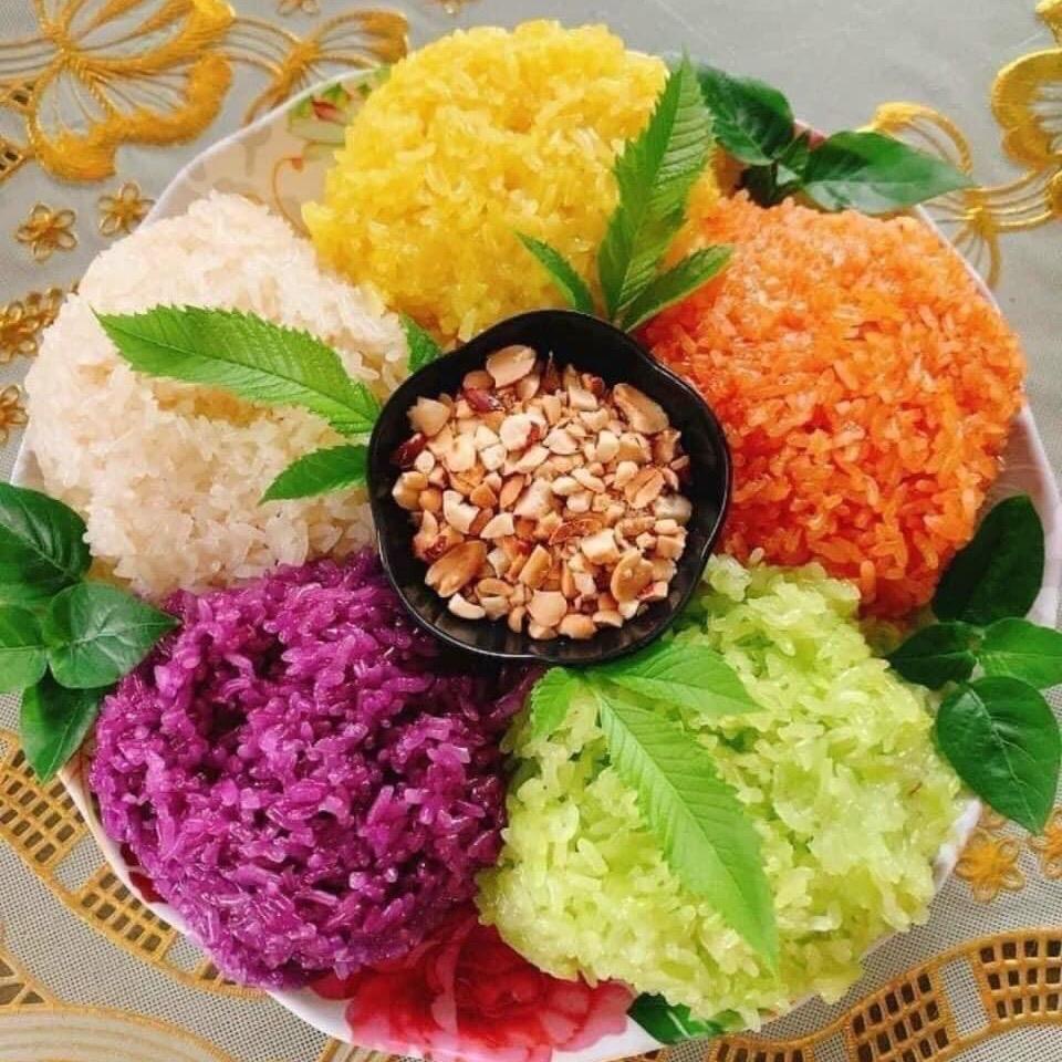 Xôi nương ngũ sắc đặc sản người Mường Ba Vì