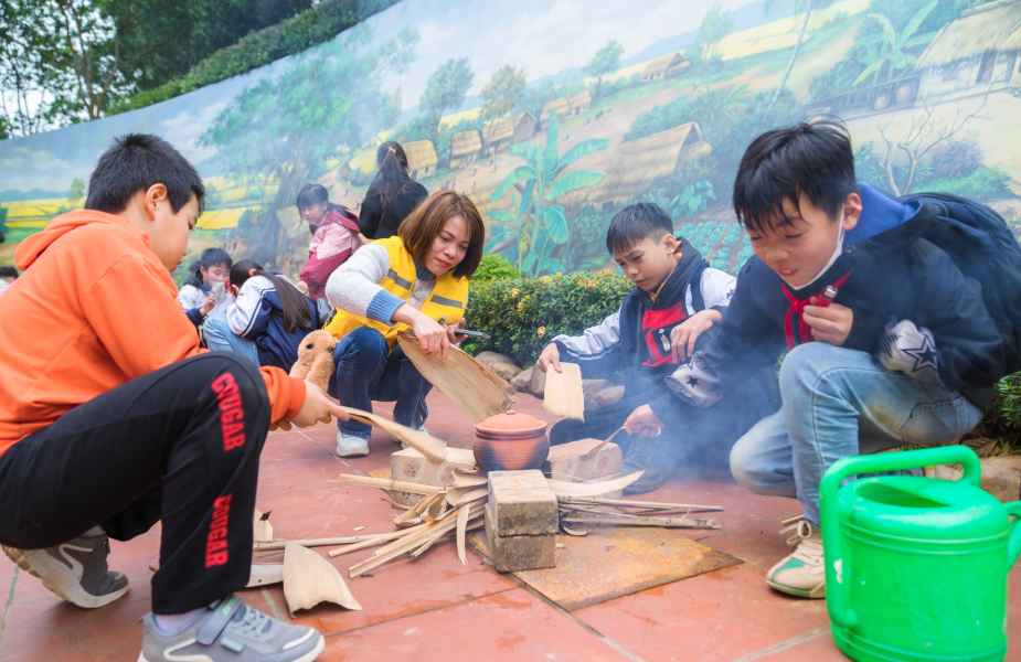 Cheap and Beautiful Tourist Destinations Near Hanoi: Attractive Suggestions for a Budget Trip